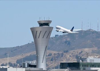 38 hurt after ‘unexpected aircraft movement’ on United flight