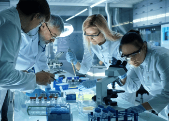 Scientists make progress in non-toxic cancer treatment research