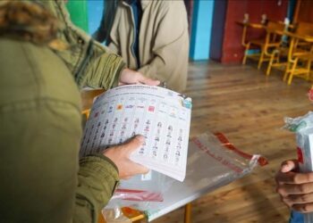 Ecuador presidential election heads to runoff