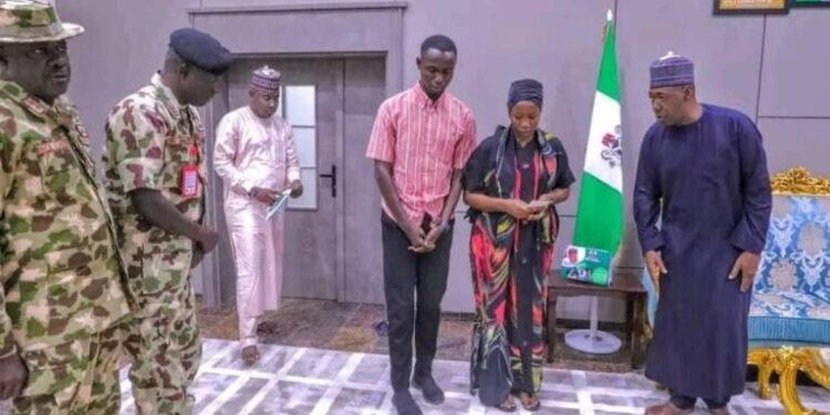 Gov. Zulum donates N30 million to family of slain officer