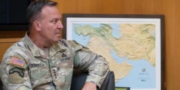 US Central Command commander visits United Arab Emirates