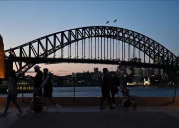 Australia imposes 2-year ban on foreign housing investment