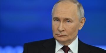 Putin urges Gazprombank to partner with Elon Musk
