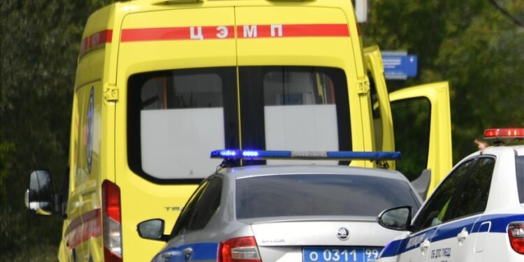 3 injured in shooting at Moscow shopping mall