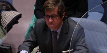 Russia summons French ambassador over detention of employee at Paris airport