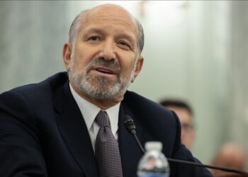 ‘No countries left off’: US commerce secretary defends tariffs on uninhabited islands