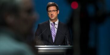 Hungary warns against fast-tracked EU membership for Ukraine