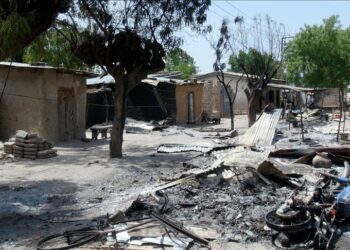 26 killed, 3 injured in roadside bombing in northeastern Nigeria