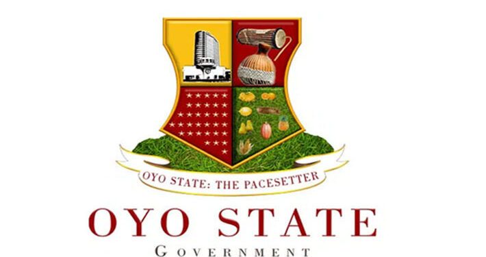 Oyo federal workers embark on indefinite protest over poor wage