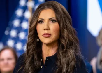 Homeland Security Secretary Kristi Noem’s bag, including $3,000 in cash, is stolen from DC restaurant