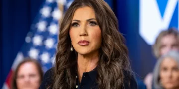 Homeland Security Secretary Kristi Noem’s bag, including $3,000 in cash, is stolen from DC restaurant