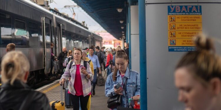 US retracts warnings to Ukrainian refugees to leave immediately as ‘error’: Report