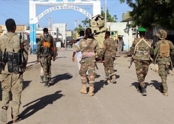 Mortar attack in Somali capital wounds at least 6