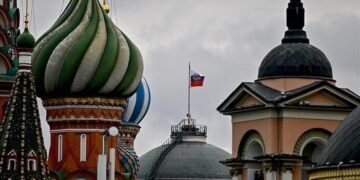 Kremlin says Russia needs to analyze US-Ukraine minerals deal before making any comment