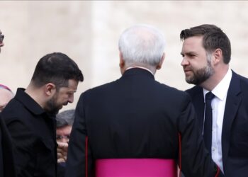 Zelenskyy urges more pressure on Russia in talks with top US officials in Rome