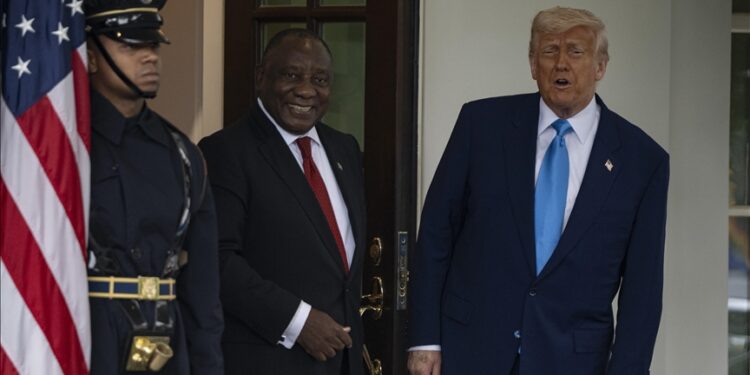 Trump, South African president spar over claims of white farmers’ persecution
