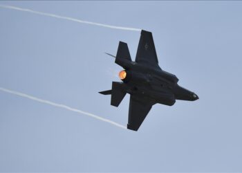 British F-35 jet makes emergency landing in southern India