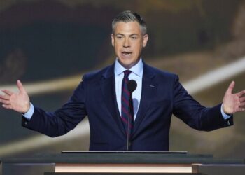 U.S. senator proposes new bill to criminalise visa overstay with up to two years’ jail