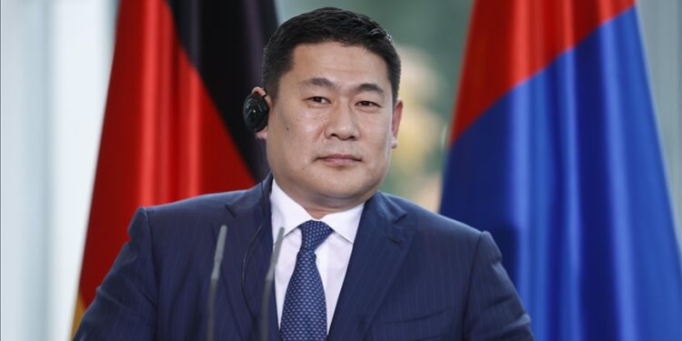 Mongolian premier resigns after losing confidence vote in parliament