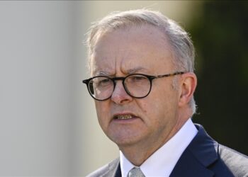 Australia to prioritize ‘national interest’ over defense spending, says premier, resists US pressure