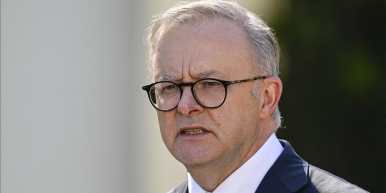 Australia to prioritize ‘national interest’ over defense spending, says premier, resists US pressure