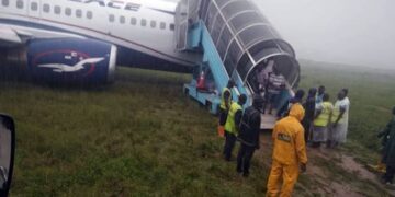 Panic as Air Peace flight veers off runway in Port Harcourt
