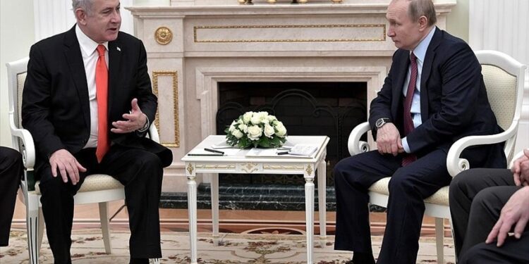 Putin discusses Middle East tensions with Netanyahu