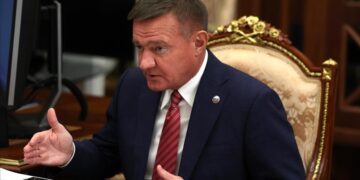 Russia’s dismissed transport minister found dead in Moscow region, authorities say