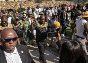 EXPLAINER – South Africa’s coalition government is in crisis, but will it collapse?