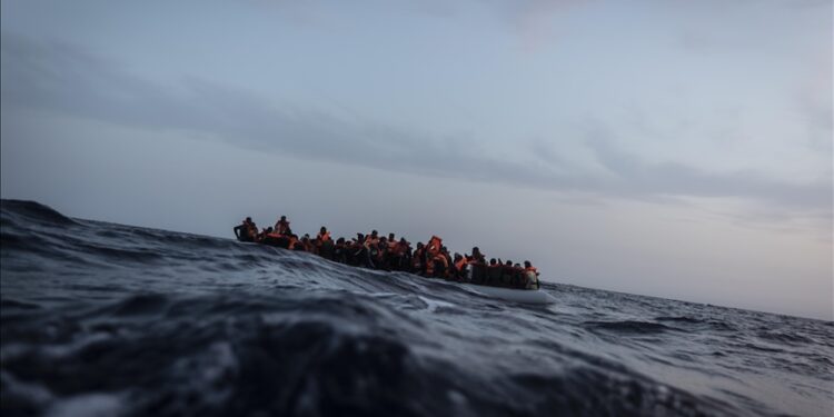 At least 25 killed in Nigeria when passenger boat capsizes