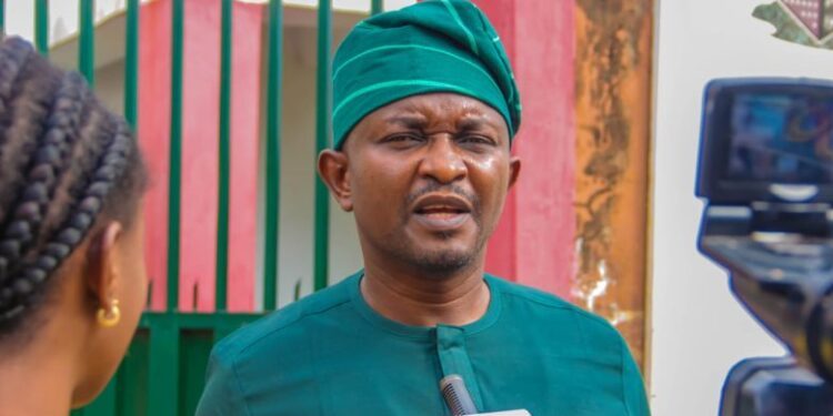 PDP’s Fola Oyekunle wins Ibadan north by-election