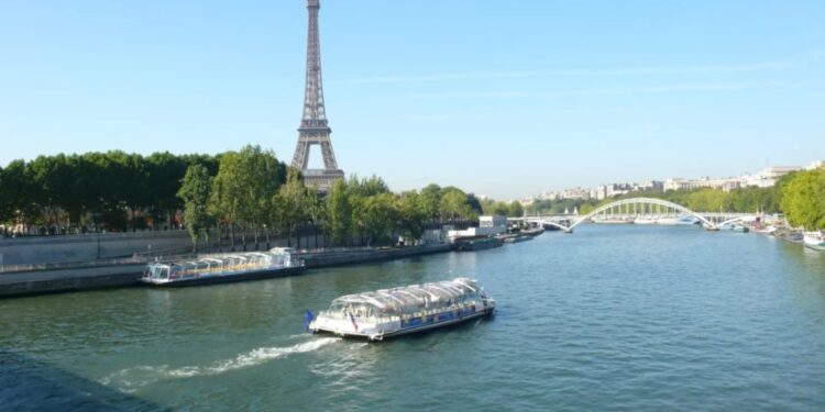 Bodies of four men found floating on Seine River near Paris