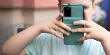Study warns ChatGPT can bypass safeguards, give harmful advice to children