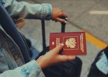 Russian dissidents ask Canada to give asylum to compatriot dissidents who will be forced out of US