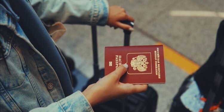 Russian dissidents ask Canada to give asylum to compatriot dissidents who will be forced out of US