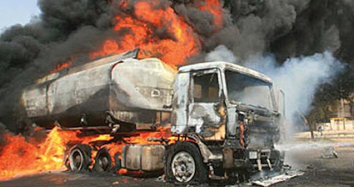 Diesel-laden tanker catches fire on Enugu-Onitsha expressway