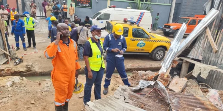 Death toll in Yaba building collapse hits four