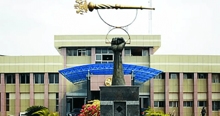 Benue assembly to report contractor to EFCC for abandoning complex renovation
