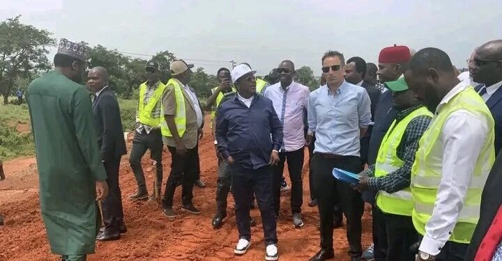 Tinubu ending 30-year era of substandard roads in Nigeria: Umahi