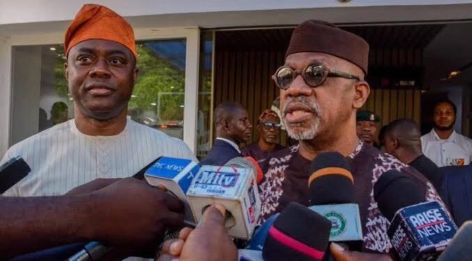 Motorists, commuters decry deplorable Ibadan-Abeokuta road, beg federal, Ogun, Oyo govts for intervention