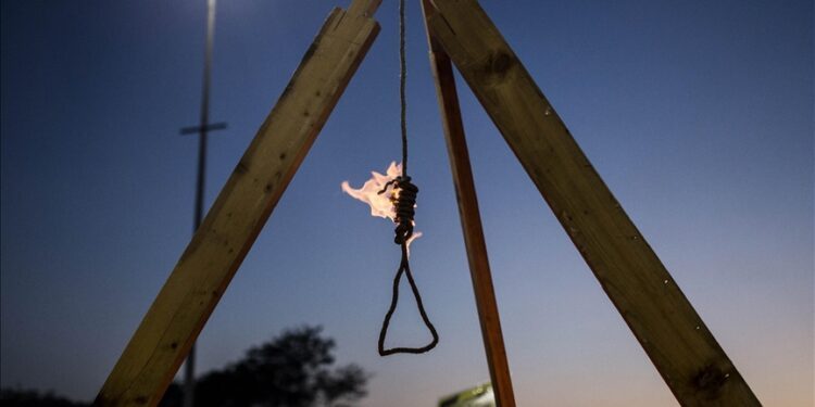 Two to die by hanging for killing Kano lecturer