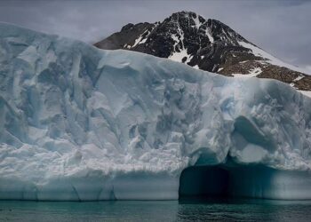 Scientists using AI to unlock secrets of Antarctic seafloor
