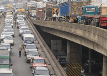 Lagos govt announces 15-day closure of Marine Bridge