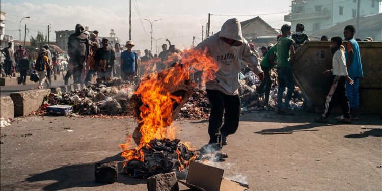 Protesters in Madagascar call on president to resign