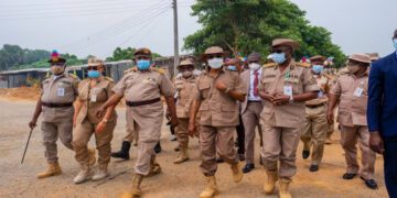 Nigeria’s immigration agency begins clampdown on foreigners with expired visas