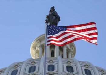 Top Senate Republican says US sanctions on Russia waiting for White House go-ahead