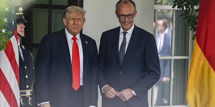 German chancellor criticizes US president for boycotting G20 summit in South Africa