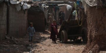 UN relief chief warns of ‘precarious’ situation in Afghanistan amid rising needs