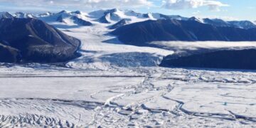 Arctic records hottest year in 125 years, sea ice hits 47-year low: Report
