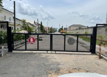 Yuletide: Lagos orders opening of gated streets from 5:00 a.m. to 11:00 p.m. daily